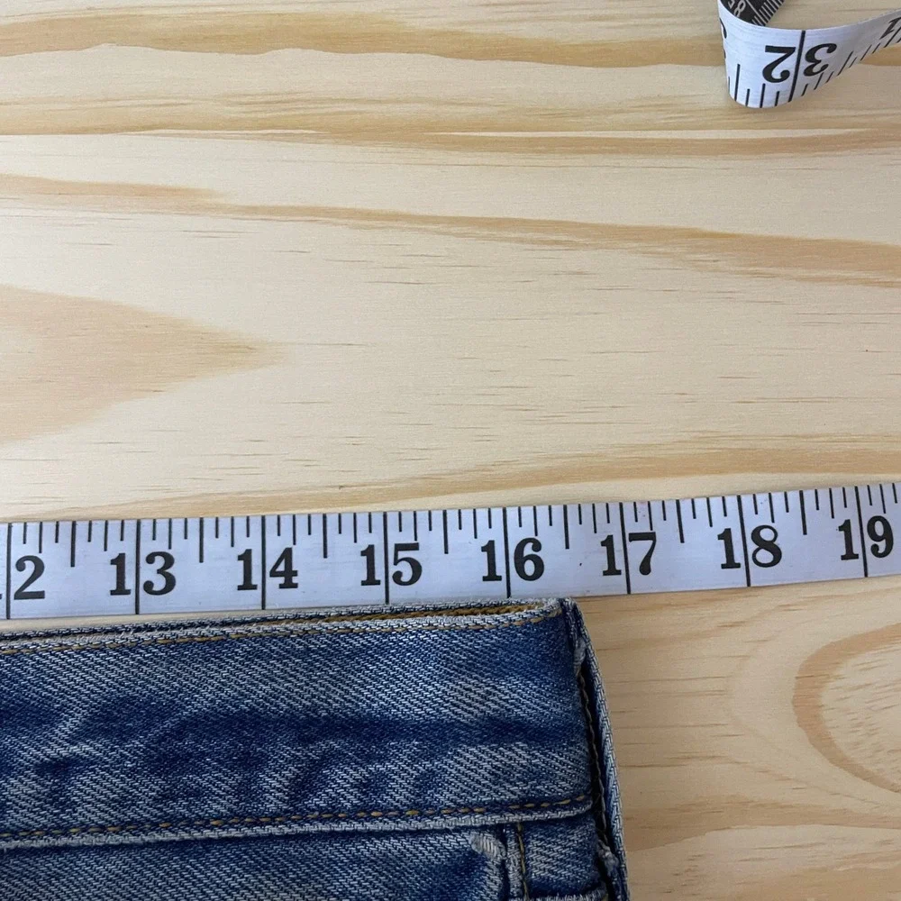 Levis item good